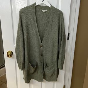 American eagle oversized cardigan